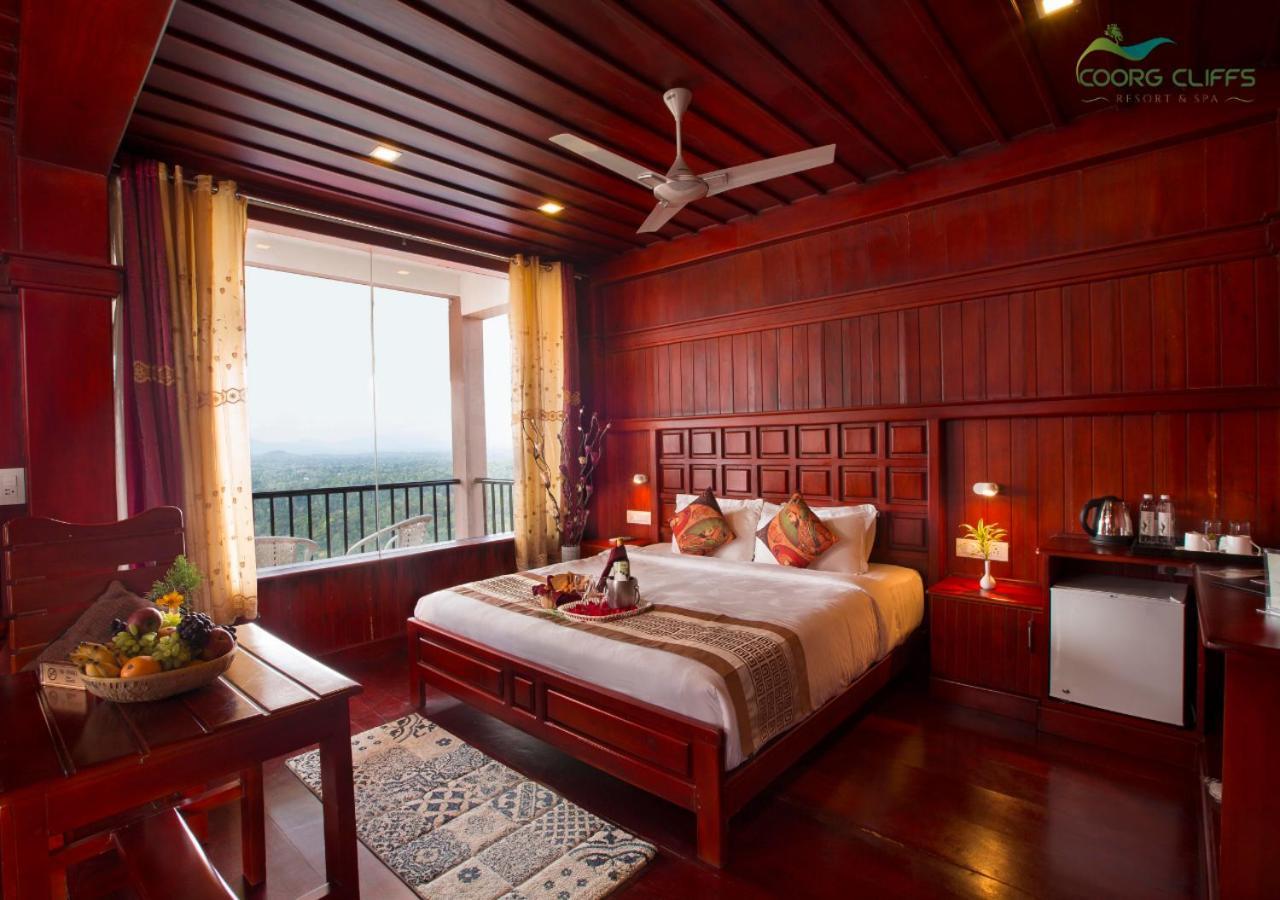 Coorg Cliffs Resorts Ammatti Kültér fotó
