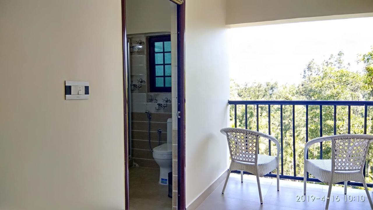 Coorg Cliffs Resorts Ammatti Kültér fotó