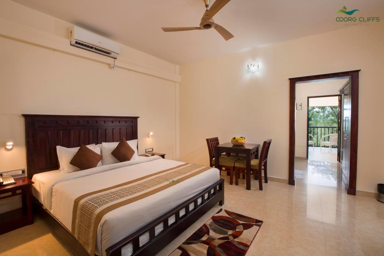 Coorg Cliffs Resorts Ammatti Kültér fotó